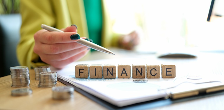 Financial Advice for Study Abroad